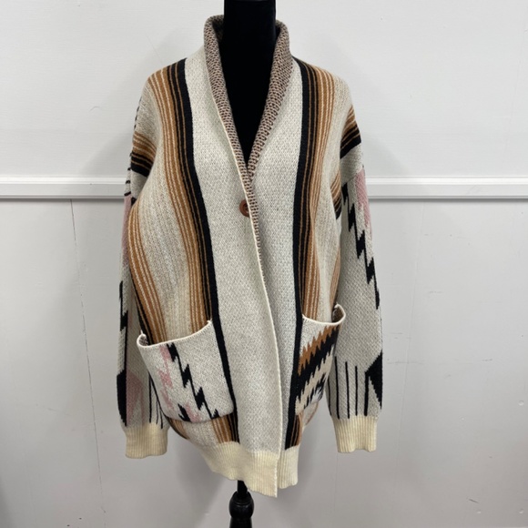 Remember that Day Tribal Print Cardigan - Picture 4 of 7